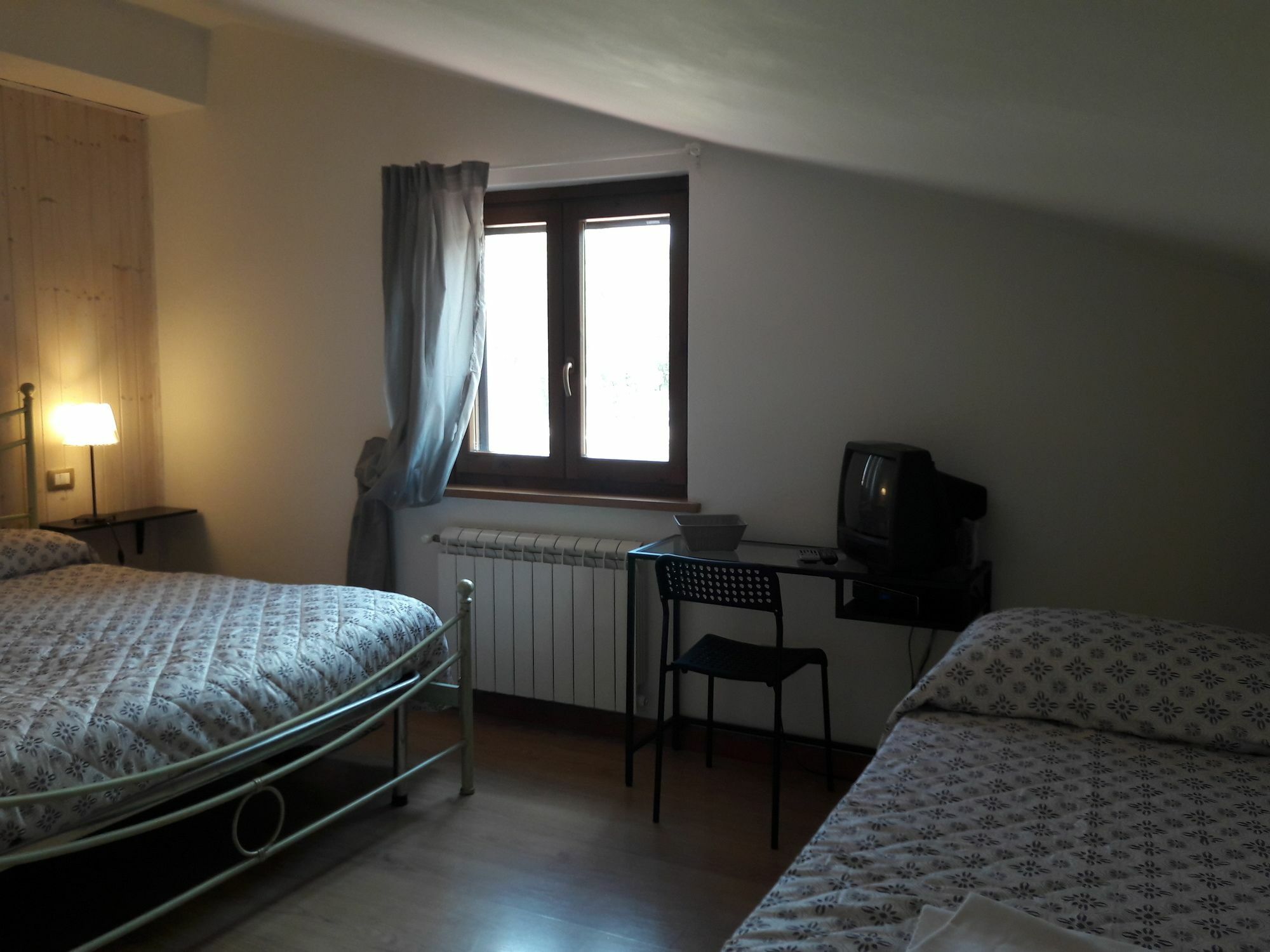 Hotel Casa Robinia Orvieto Exterior foto